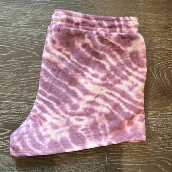 Paige Cotton Tie-dye Shorts - Picture 3 of 3